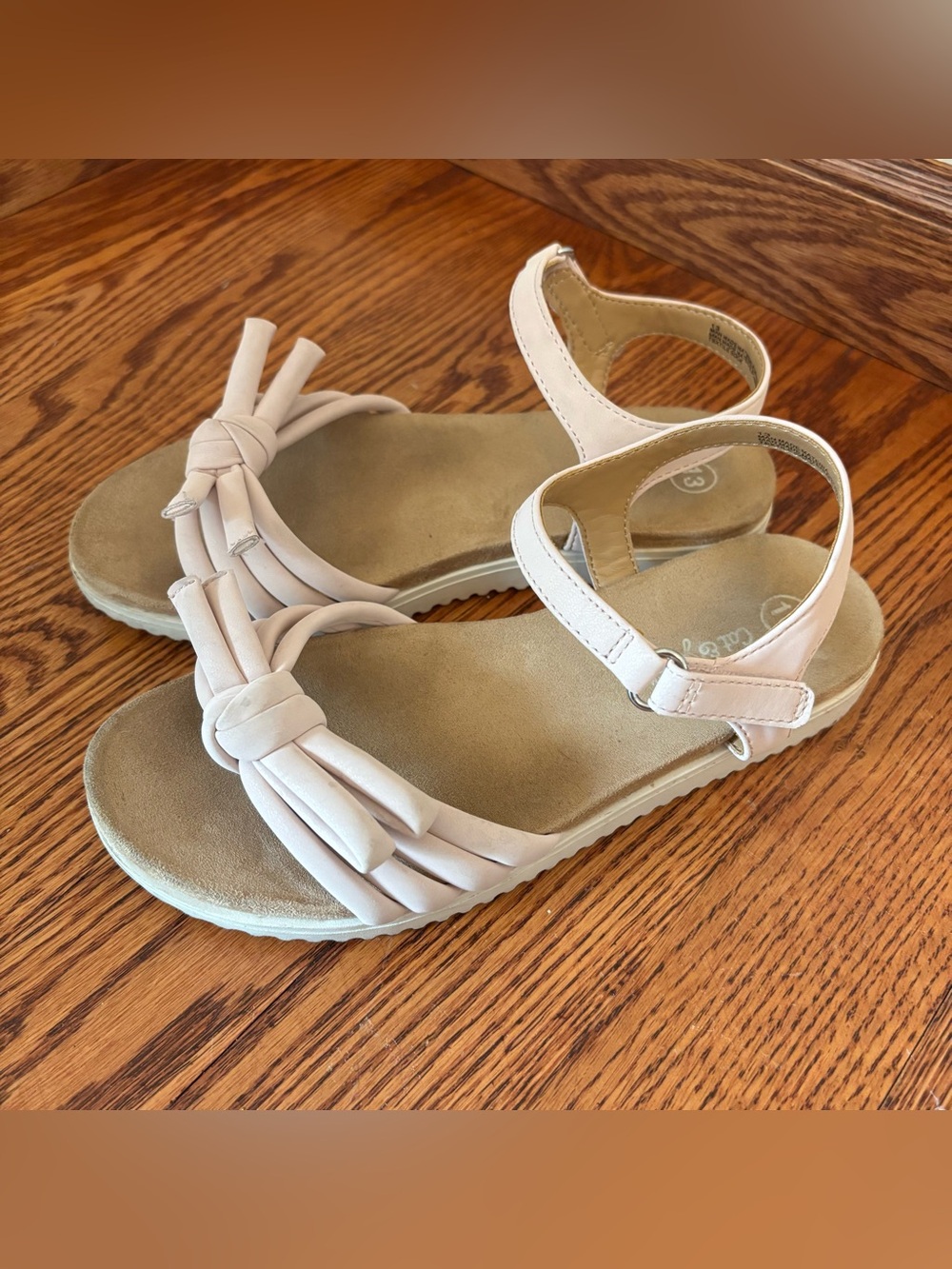 Cat & Jack Girls Pink Bow Knot-Front Ankle Strap Sandals Size 13